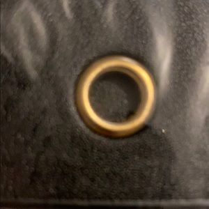 Meet your Posher, Griselda